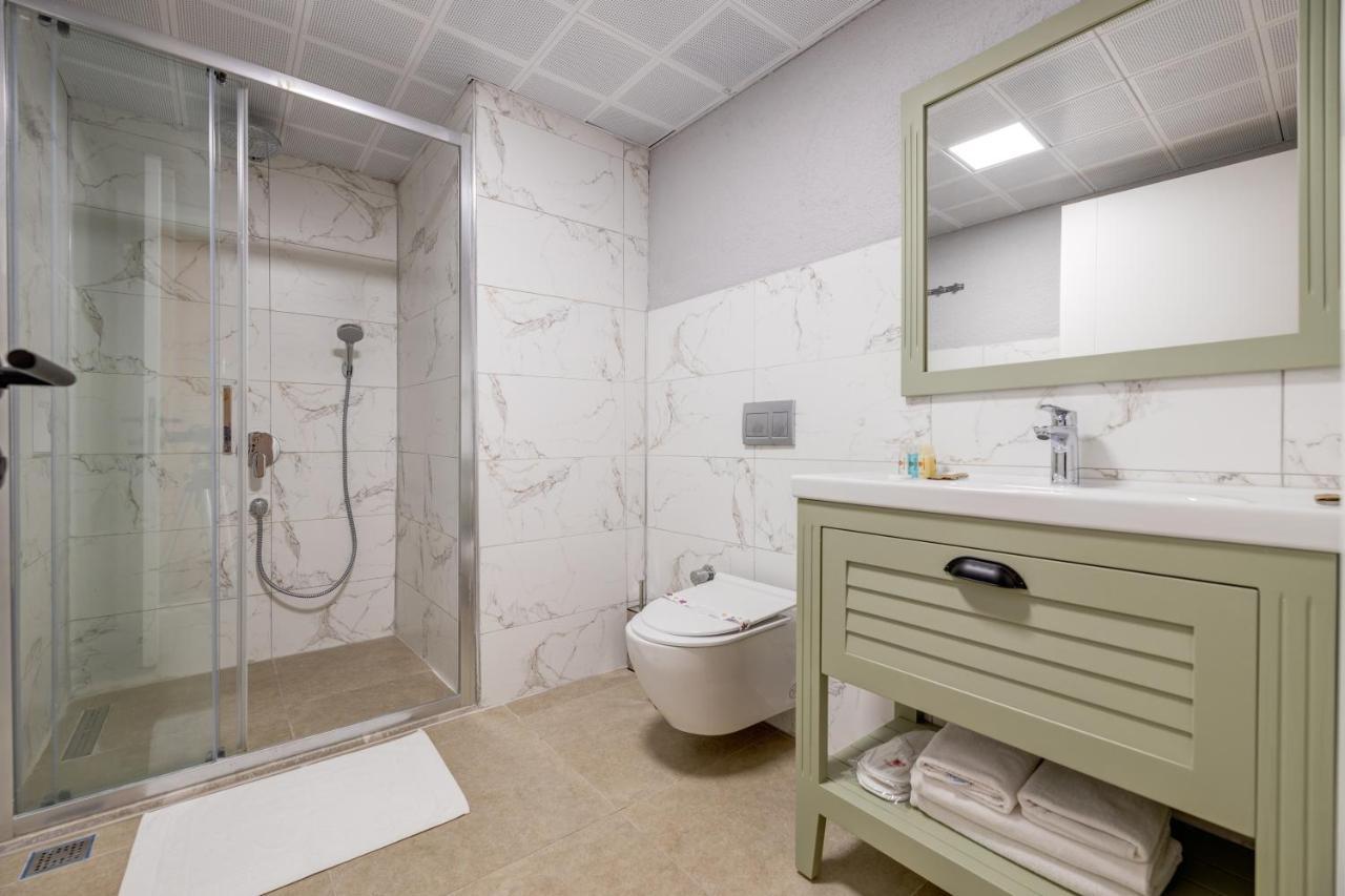Hanedan Otel Foca Izmir Экстерьер фото