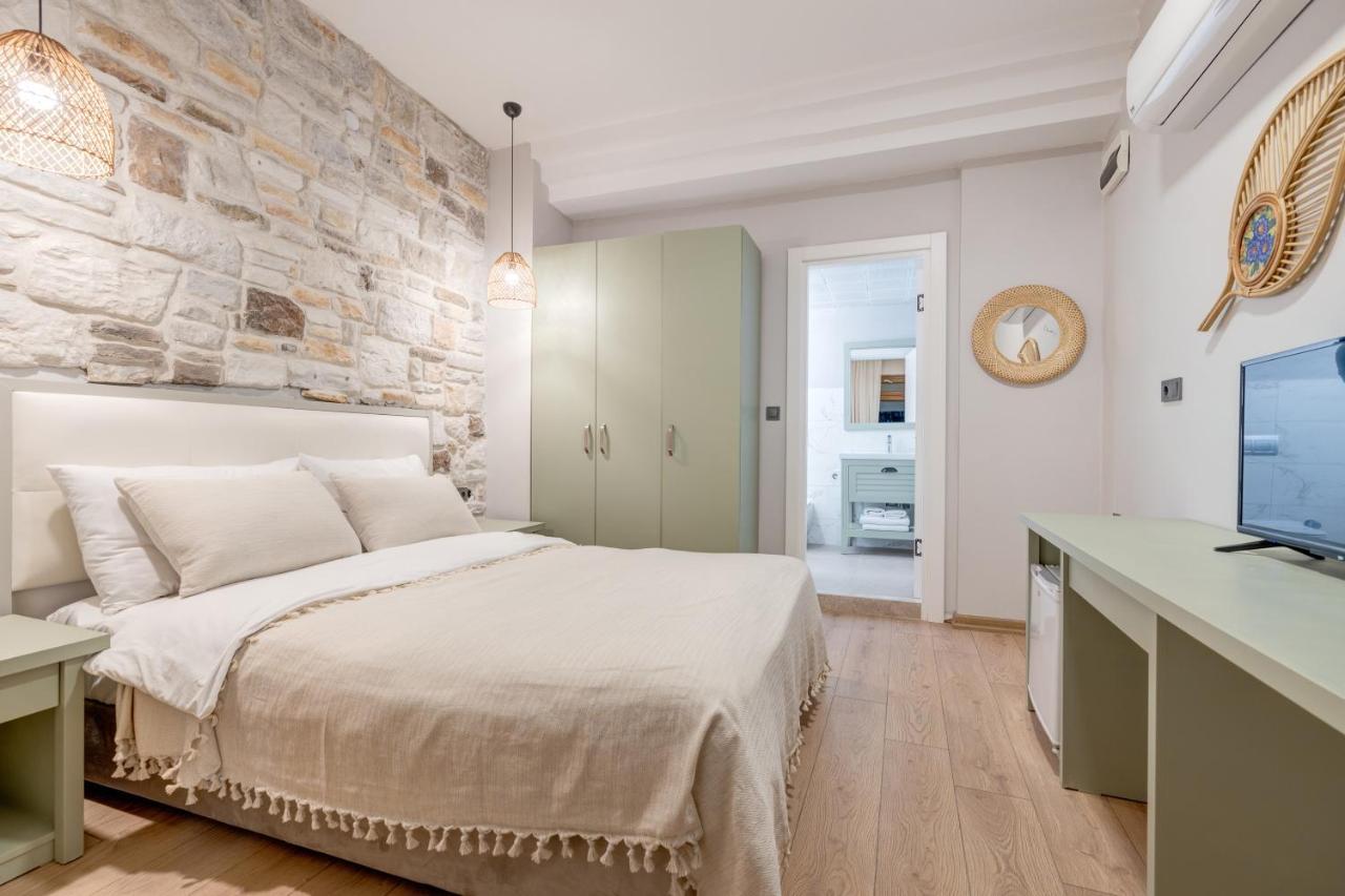 Hanedan Otel Foca Izmir Экстерьер фото